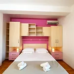 Apartments Kiro