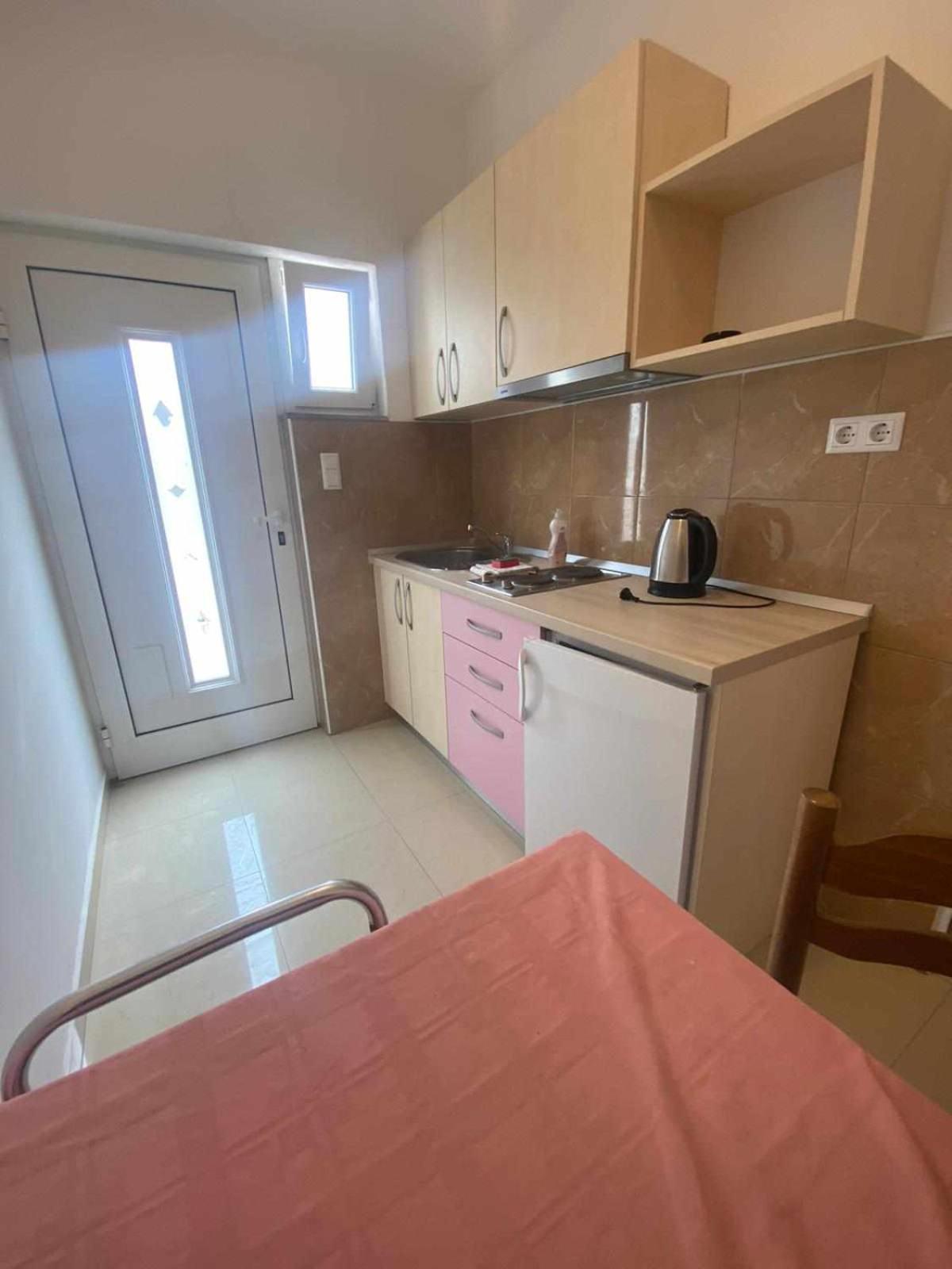 Appartement Kiro *